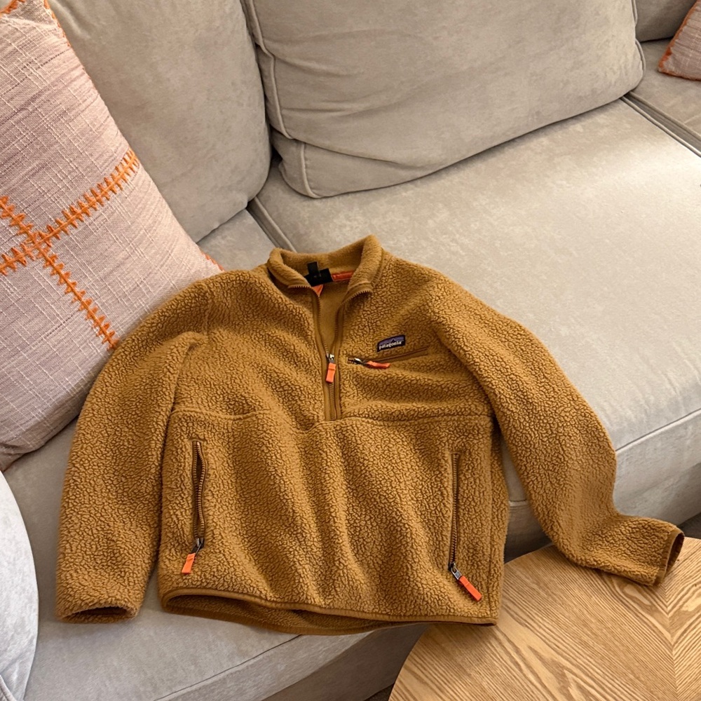 Brown Patagonia Pull Over Size M